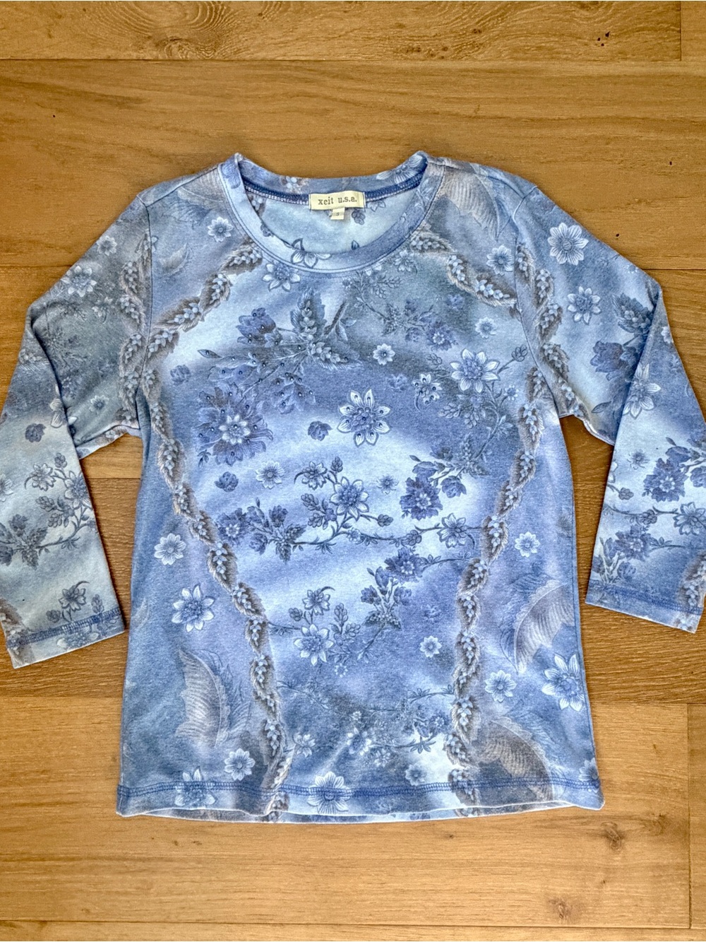 VTG Xcit USA Y2K Blue Floral Toile Print Rhinestone Embellished 3/4 Sleeve Top S
